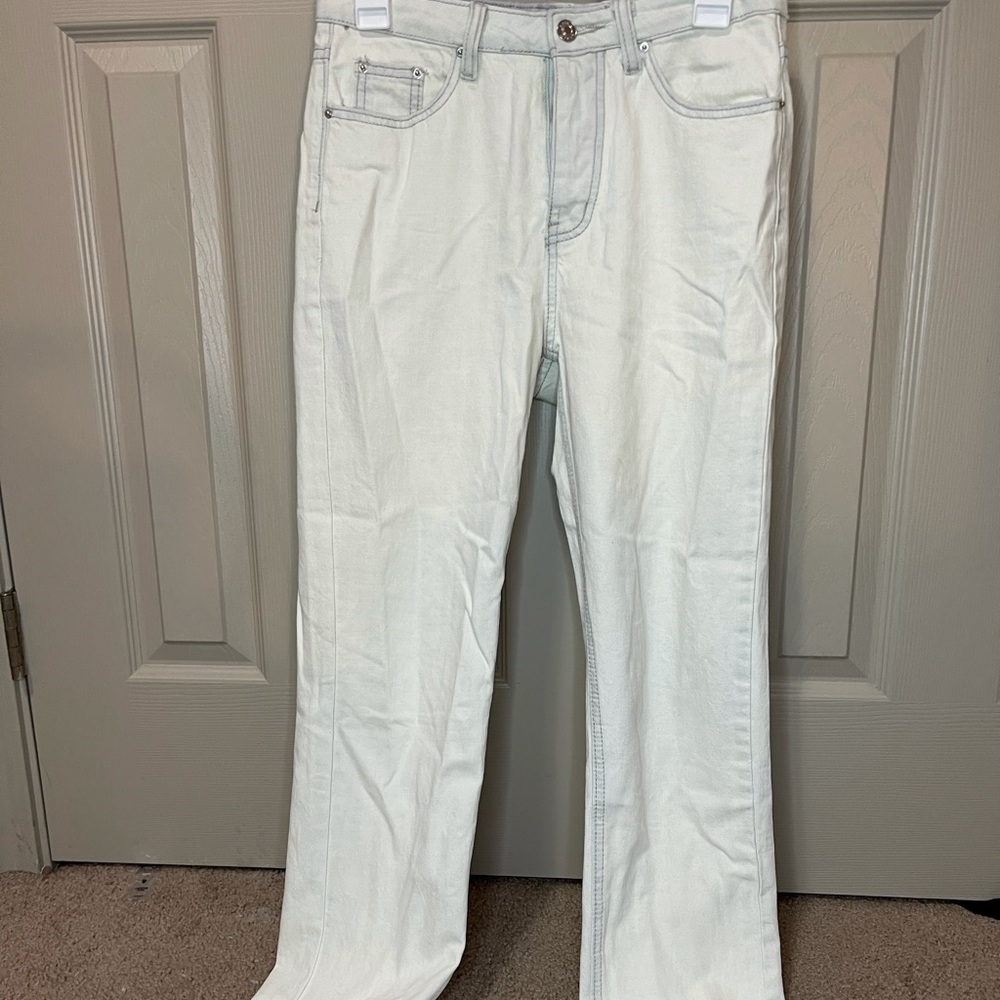 Adika Lightwash jeans